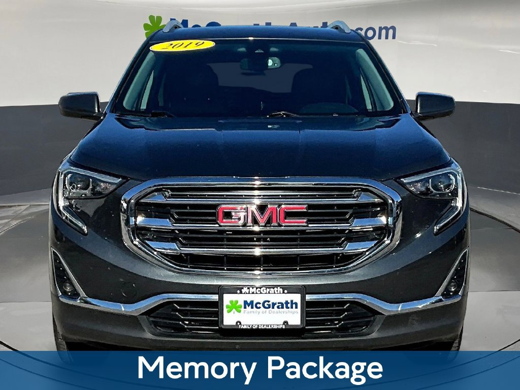 Used 2019 GMC Terrain SLT w/ Preferred Package AWD/4WD image 2