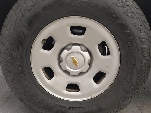 Used 2016 Chevrolet Colorado W/T AWD/4WD image 31