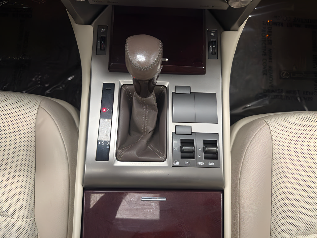 Used 2019 Lexus GX 460 Premium AWD/4WD image 25