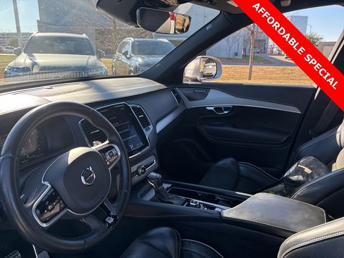 Used 2019 Volvo XC90 T5 R-Design w/ Protection Package Premier image 19