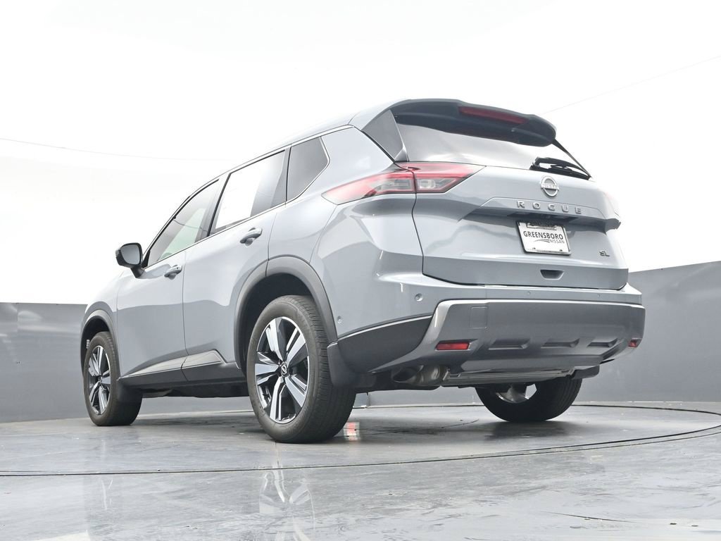Used 2024 Nissan Rogue SL w/ SL Premium Package FWD image 40