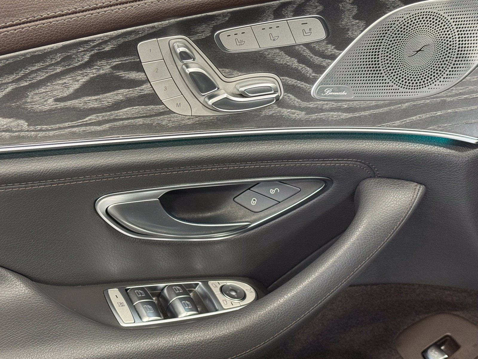 Used 2020 Mercedes-Benz CLS 450 4MATIC w/ Premium Package image 15
