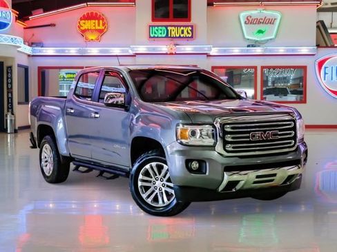Used 2018 GMC Canyon SLT image 1