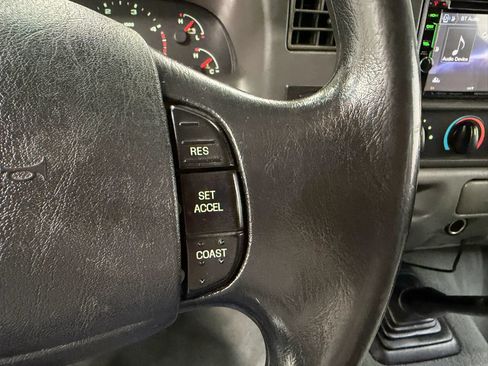 Used 2003 Ford F250 XLT AWD/4WD image 29