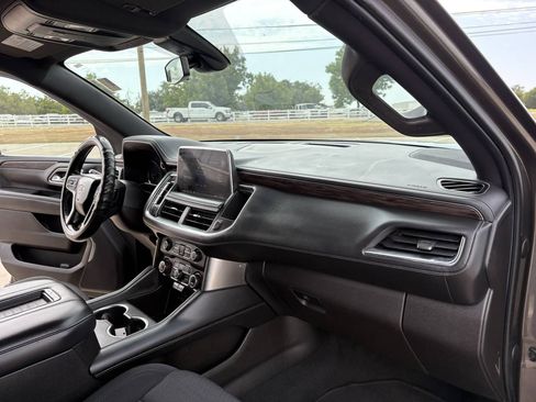 Used 2021 Chevrolet Tahoe LS AWD/4WD image 15