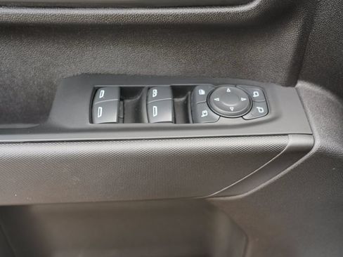 Used 2024 GMC Sierra 3500 Pro AWD/4WD image 17