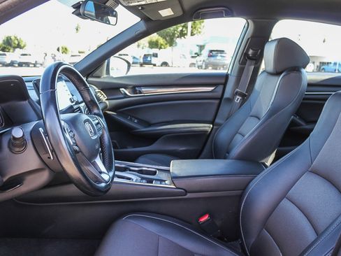 Used 2021 Honda Accord Sport image 18