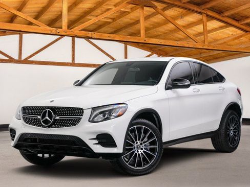 Used 2018 Mercedes-Benz GLC 300 4MATIC Coupe image 1