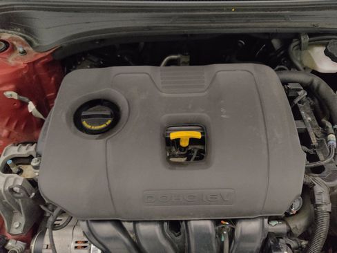 Used 2024 Kia Forte LXS FWD image 31