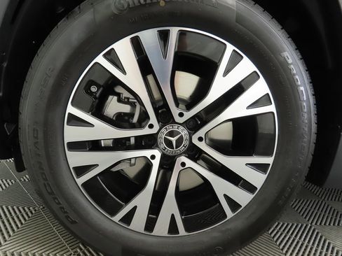 Certified 2025 Mercedes-Benz GLA 250 GLA 250 image 30