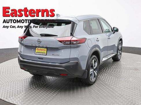 Used 2023 Nissan Rogue SL AWD/4WD image 5