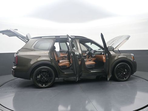 Used 2023 Kia Telluride SX X-Line AWD/4WD image 45