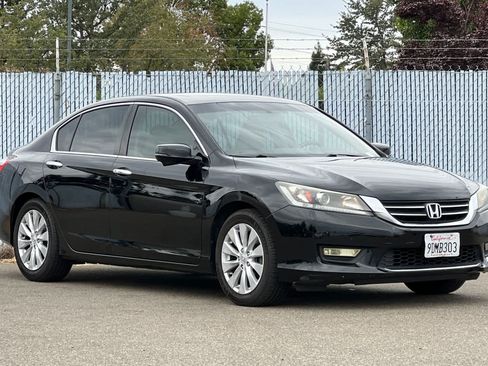 Used 2015 Honda Accord EX image 7