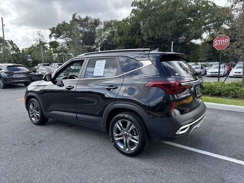 Used 2023 Kia Seltos S image 13