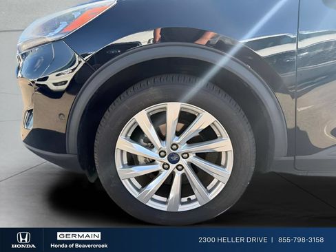 Used 2022 Ford Escape Titanium w/ Titanium Elite Package AWD/4WD image 27