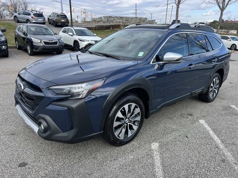 Certified 2025 Subaru Outback Touring XT w/ Popular Package #2 image 3