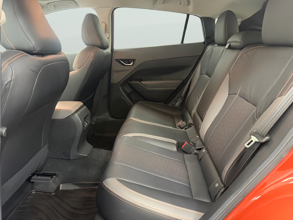 Used 2024 Subaru Crosstrek 2.5i Limited AWD/4WD image 14