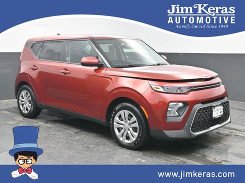 Used 2021 Kia Soul LX image 1