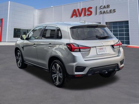 Used 2025 Mitsubishi Outlander Sport SE AWD/4WD image 7