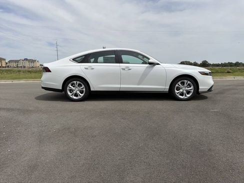 New 2026 Honda Accord LX image 6