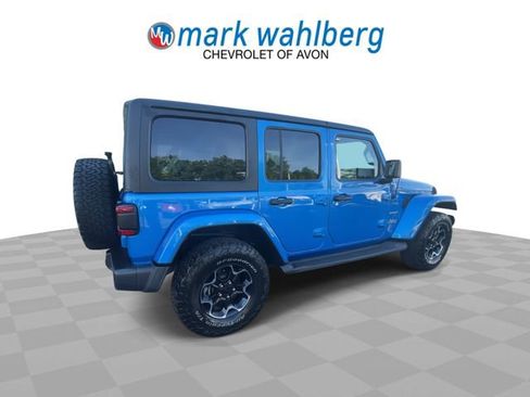Used 2022 Jeep Wrangler Unlimited Sahara AWD/4WD image 8