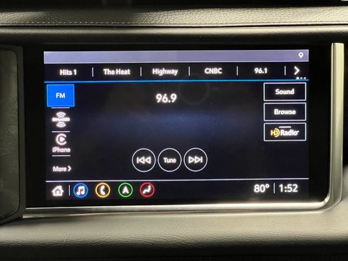 Used 2021 GMC Yukon Denali w/ Denali Premium Package AWD/4WD image 26