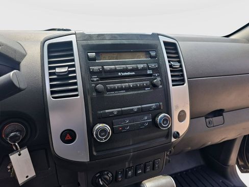 Used 2012 Nissan Frontier PRO-4X w/ Pro-4x Luxury Pkg AWD/4WD image 22