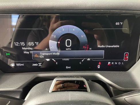 New 2026 GMC Acadia Denali Ultimate w/ LPO, Illumination Package AWD/4WD image 4