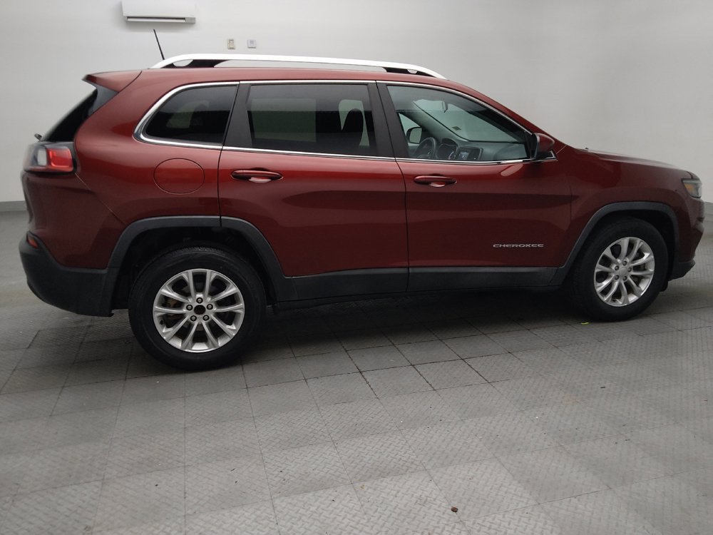 Used 2019 Jeep Cherokee Latitude w/ Popular Appearance Group FWD image 10