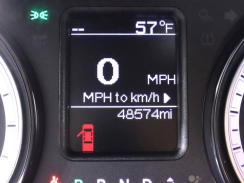 Used 2024 RAM 1500 Classic SLT AWD/4WD image 14