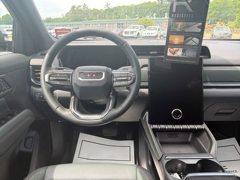 New 2026 GMC Terrain AT4 w/ Convenience Package III AWD/4WD image 15