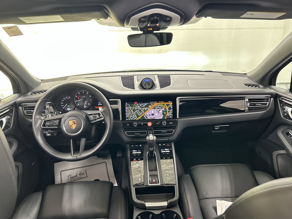 Certified 2026 Porsche Macan AWD/4WD image 19