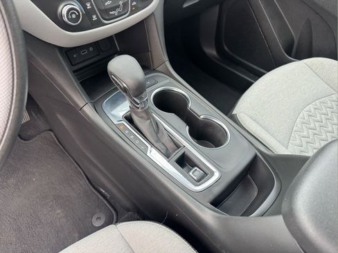 Used 2023 Chevrolet Equinox LT image 21