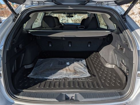 Certified 2025 Subaru Outback Premium image 18