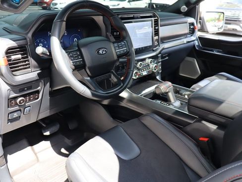 Used 2025 Ford F150 Raptor AWD/4WD image 5