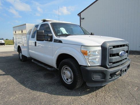 Used 2016 Ford F250 XL RWD image 9