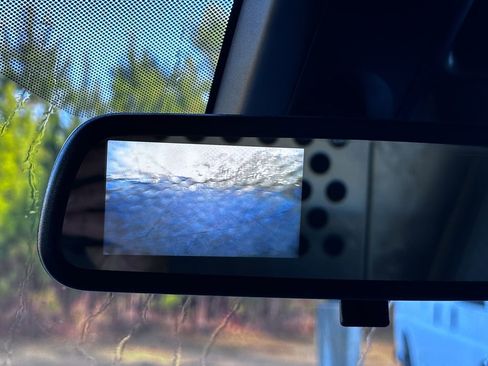 Used 2025 Chevrolet Express 2500 Extended w/ Communications Package image 8