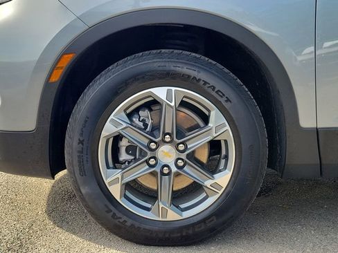 Certified 2025 Chevrolet Blazer LT AWD/4WD image 6