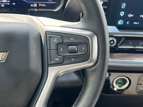 Certified 2024 Chevrolet Silverado 1500 LT AWD/4WD image 19