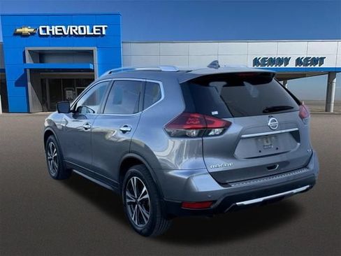 Used 2020 Nissan Rogue SV w/ Premium Package FWD image 35