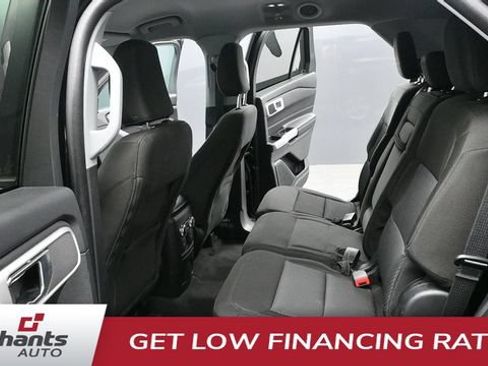 Used 2022 Ford Explorer XLT AWD/4WD image 24