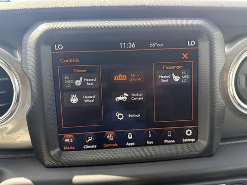 Used 2023 Jeep Wrangler Unlimited Sahara w/ Cold Weather Group AWD/4WD image 44