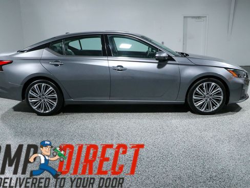 Used 2023 Nissan Altima 2.5 SL FWD image 6