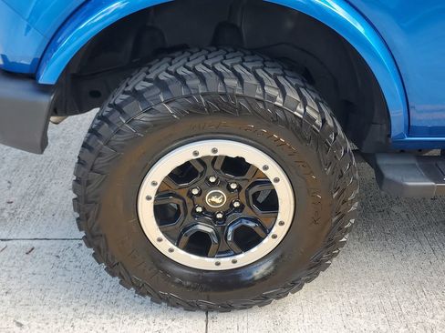 Used 2022 Ford Bronco Outer Banks AWD/4WD image 7