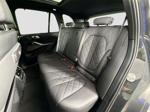 New 2026 BMW X5 xDrive40i AWD/4WD image 25