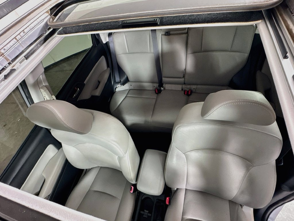 Used 2015 Subaru Forester 2.5i Touring w/ Eyesight & Navigation System AWD/4WD image 26