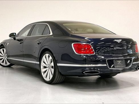 New 2026 Bentley Flying Spur Plug-In Hybrid AWD/4WD image 6