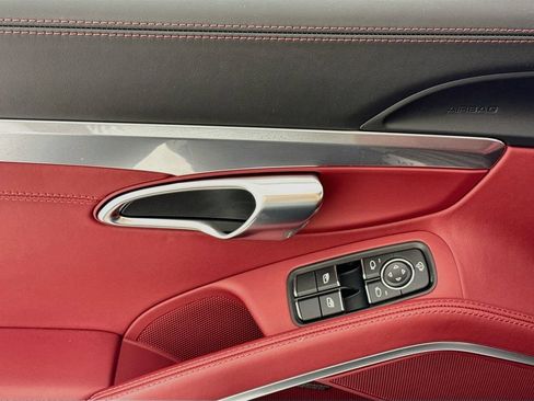Certified 2025 Porsche 718 Boxster GTS RWD image 11