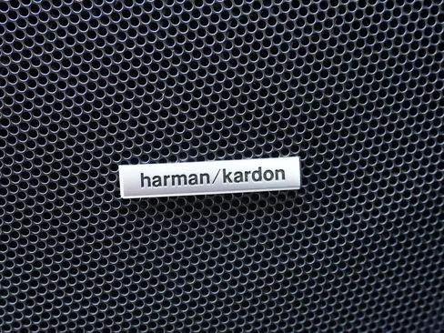 Used 2023 Subaru Forester Sport image 15