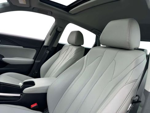 Used 2024 Acura Integra FWD image 9